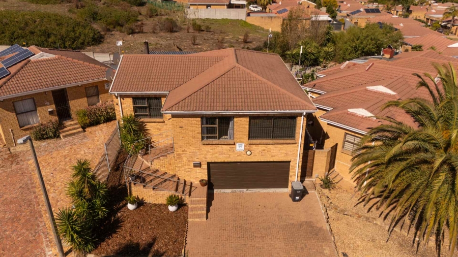 3 Bedroom Property for Sale in Normandie Western Cape